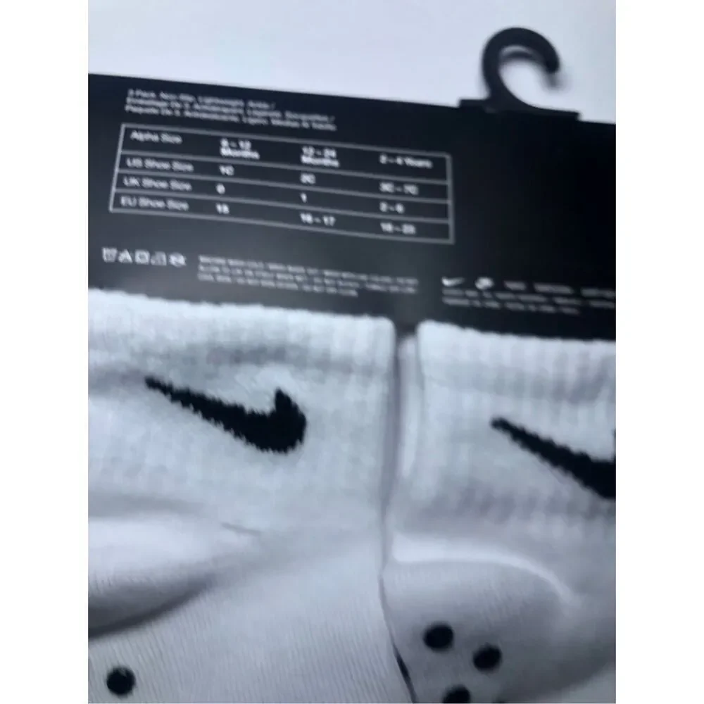 Nike Baby Gripper Socks Size 6-12 Months White 3-pack